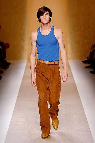 Look 16